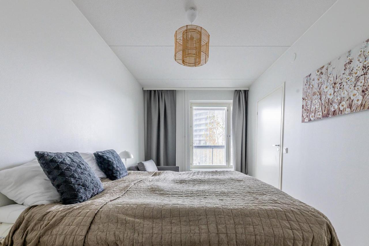 Sleepwell Apartments Niittykumpu 12 - Metro, 15 Min From Helsinki City Espoo Esterno foto